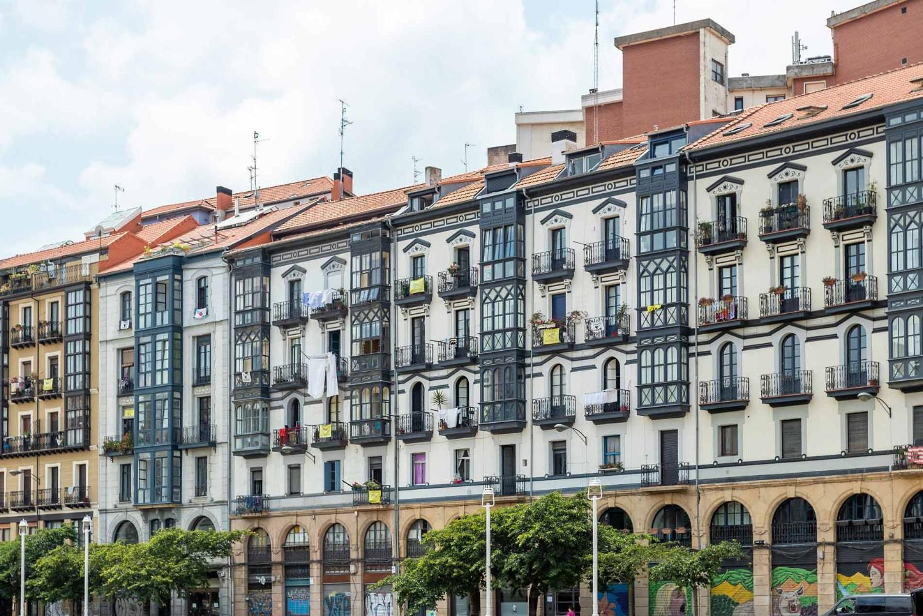 Old Town Core Next To Plaza Nueva 빌바오 외부 사진